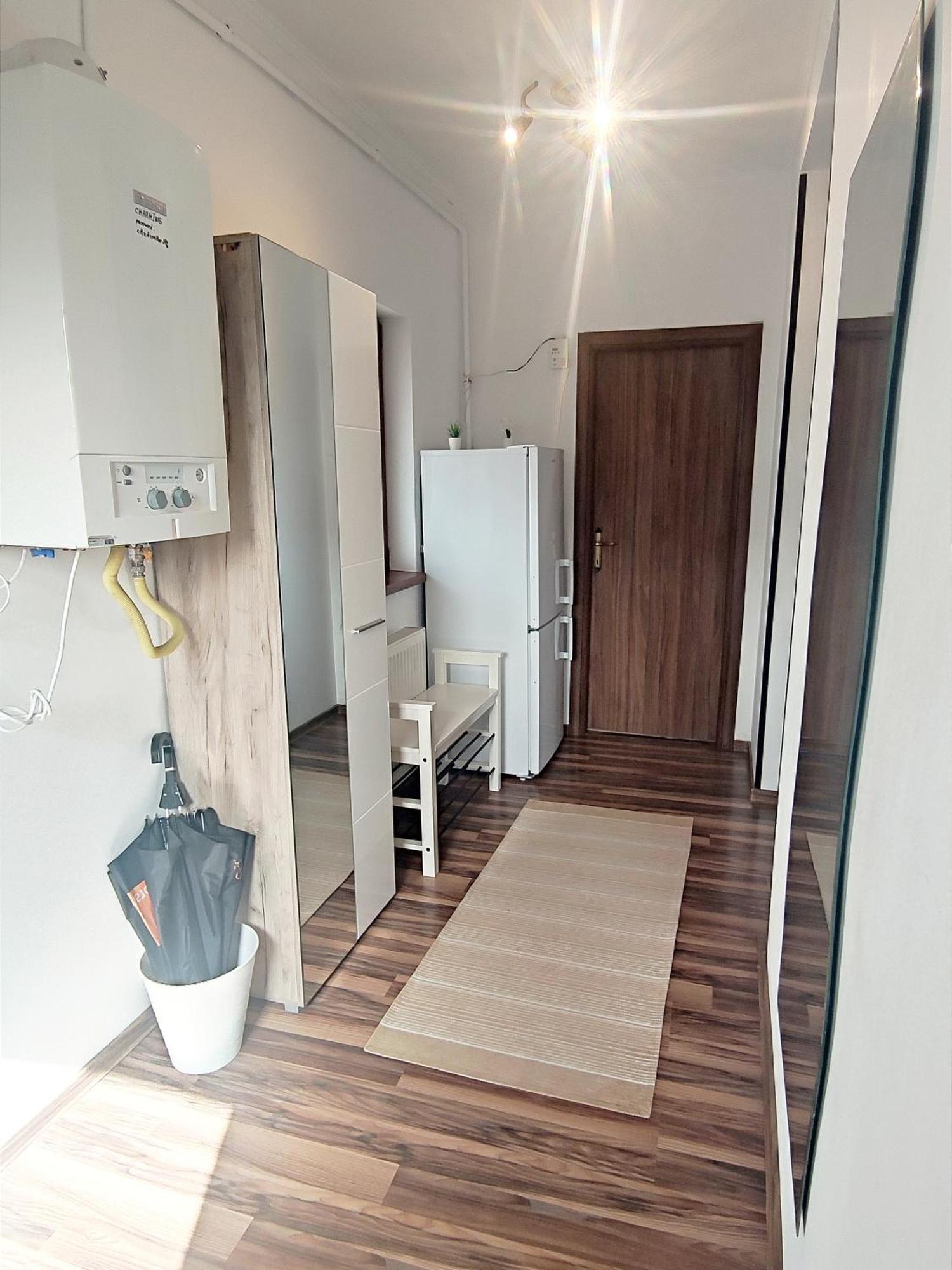 Charming Apartment In Villa Iasi Exterior foto